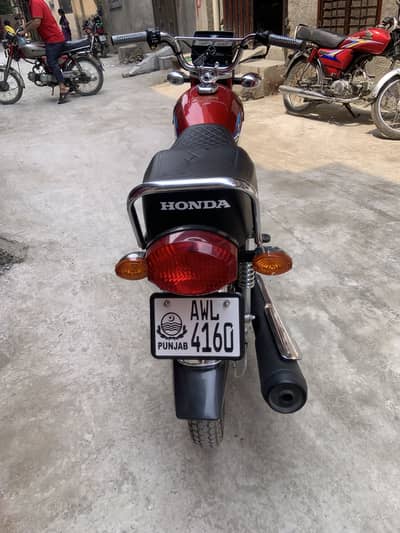 HONDA CG 125 just 2100 driven