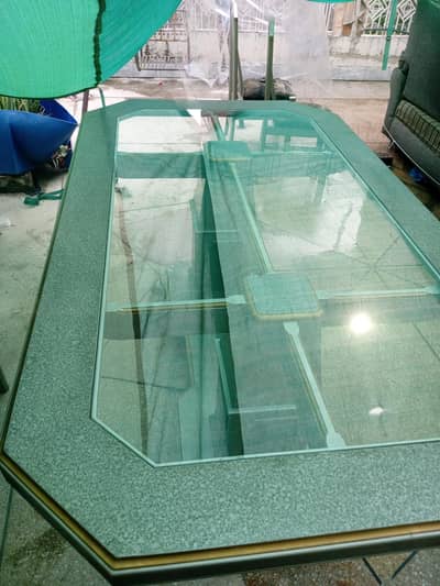 8 seater Dining table | Glass top