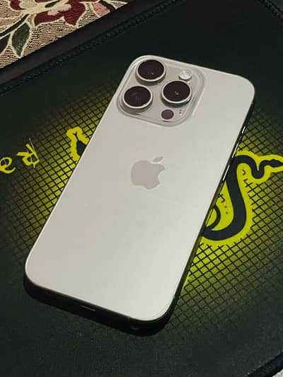 Apple iPhone 15 Pro