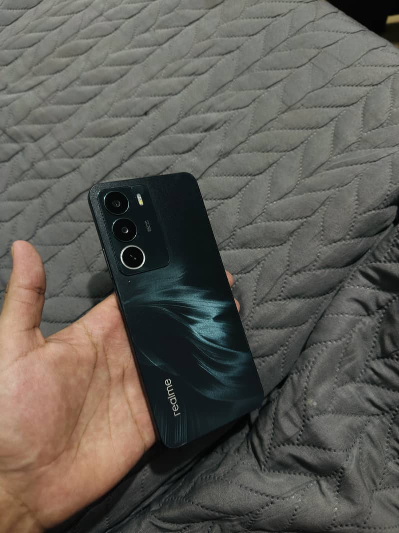 Realme C71 1