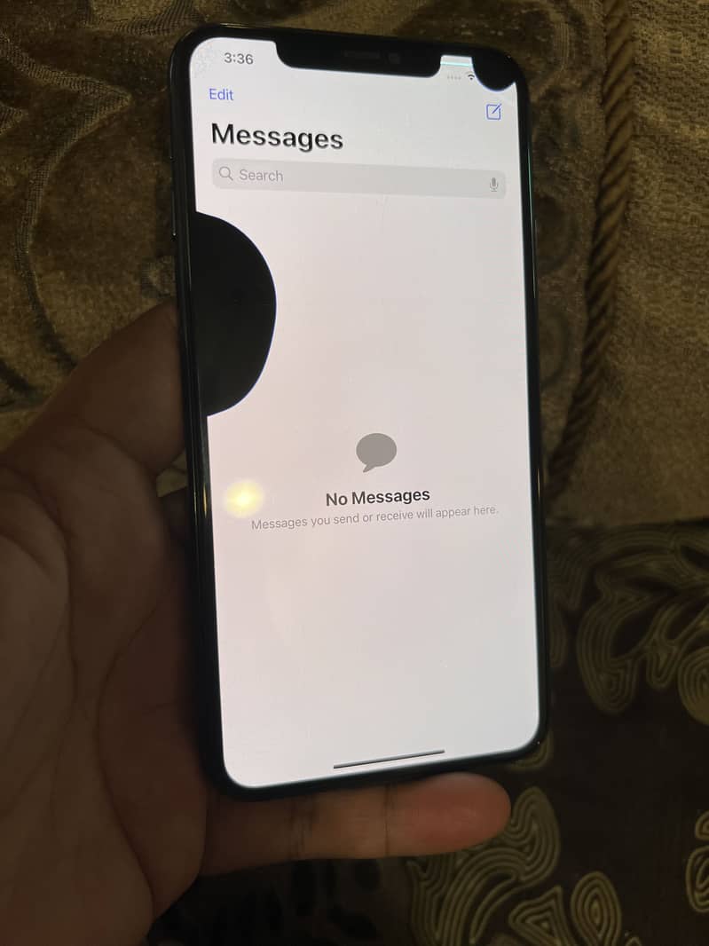 Apple iPhone 11 Pro Max 4