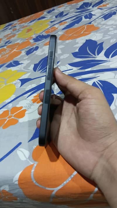 Apple iPhone 16 Pro