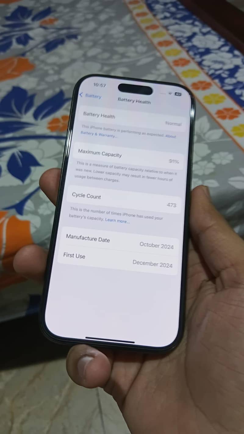 Apple iPhone 16 Pro 2