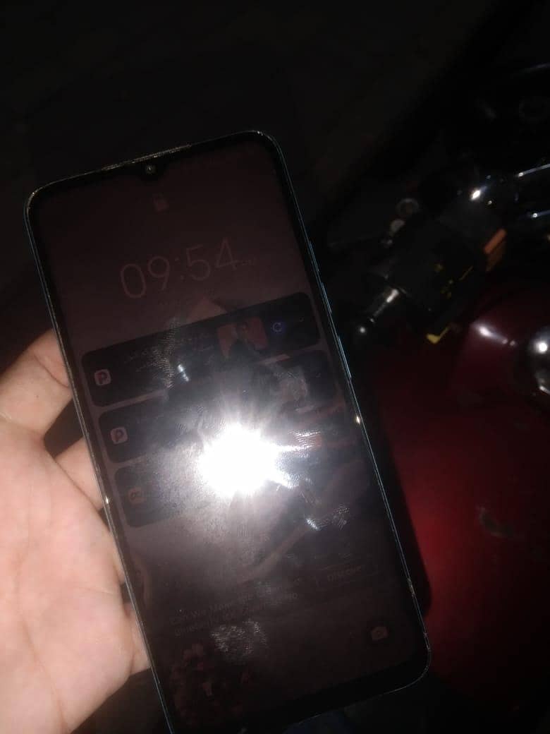 Tecno Spark Go 1