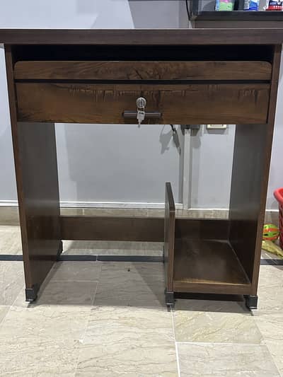 Computer Table and Chair