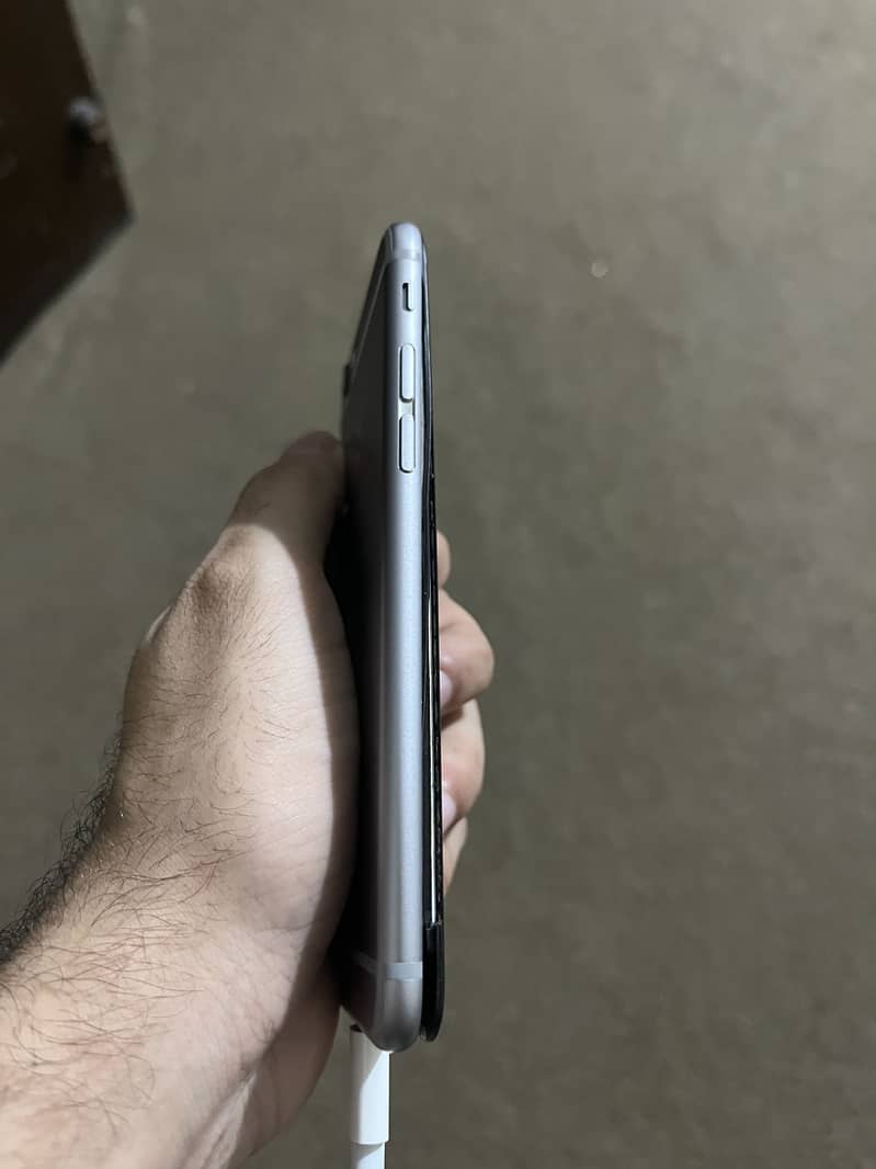 iPhone 6S 3