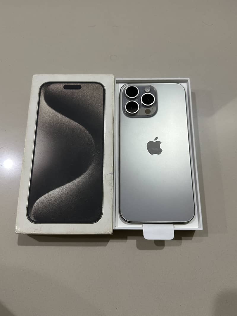 Apple iPhone 15 Pro Max 1