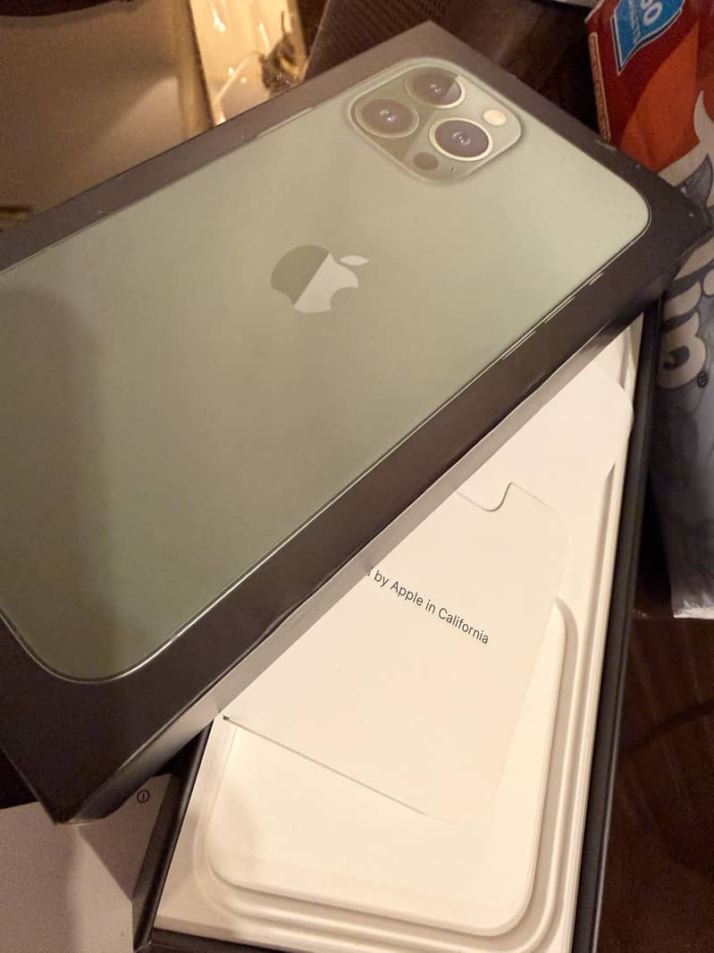 Apple iPhone 13 Pro Max 8