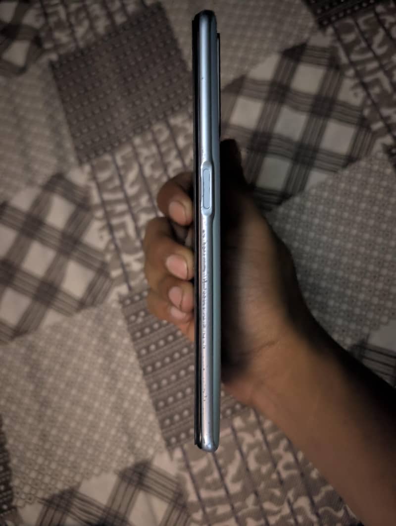 OPPO A76 6