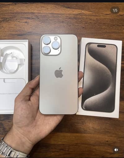 Apple iPhone 15 Pro Max