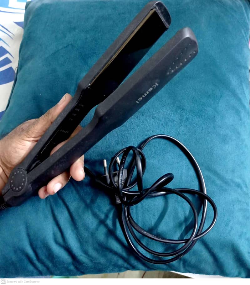 Straightner 2