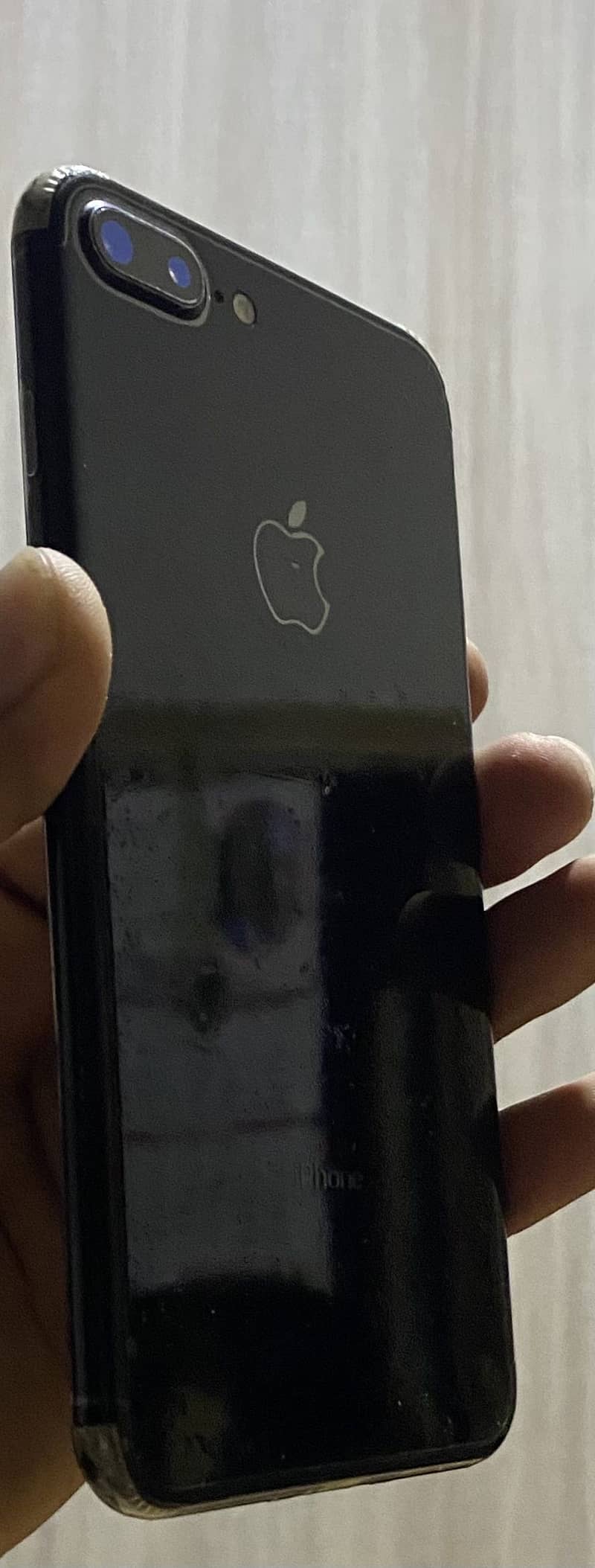 Apple iPhone 7 Plus 0