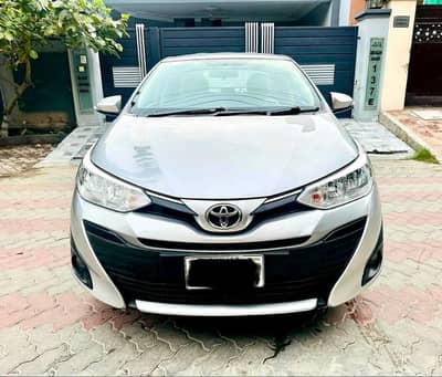 Toyota Yaris ATIV CVT-i 2021 Total Original Paint