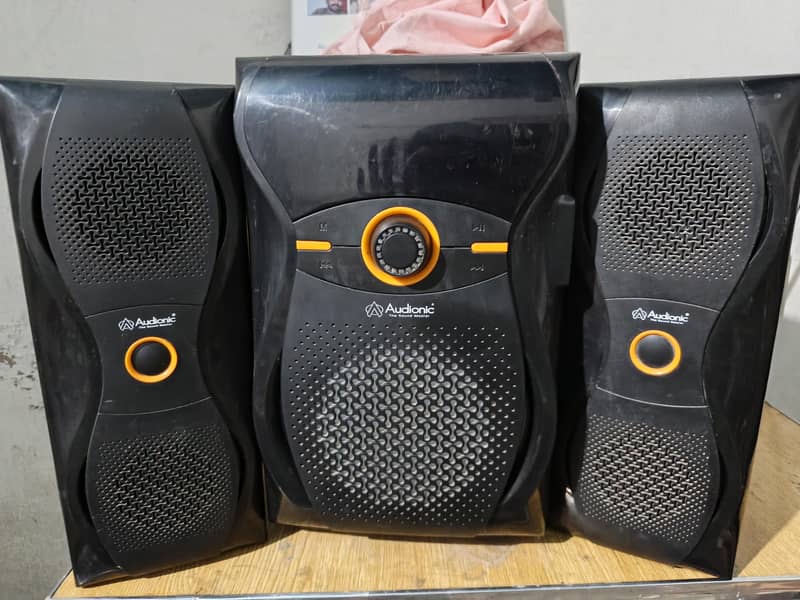 Audionic Multimedia Speaker System in good condition 0