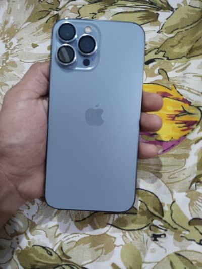 IPhone 13 Pro Max with box