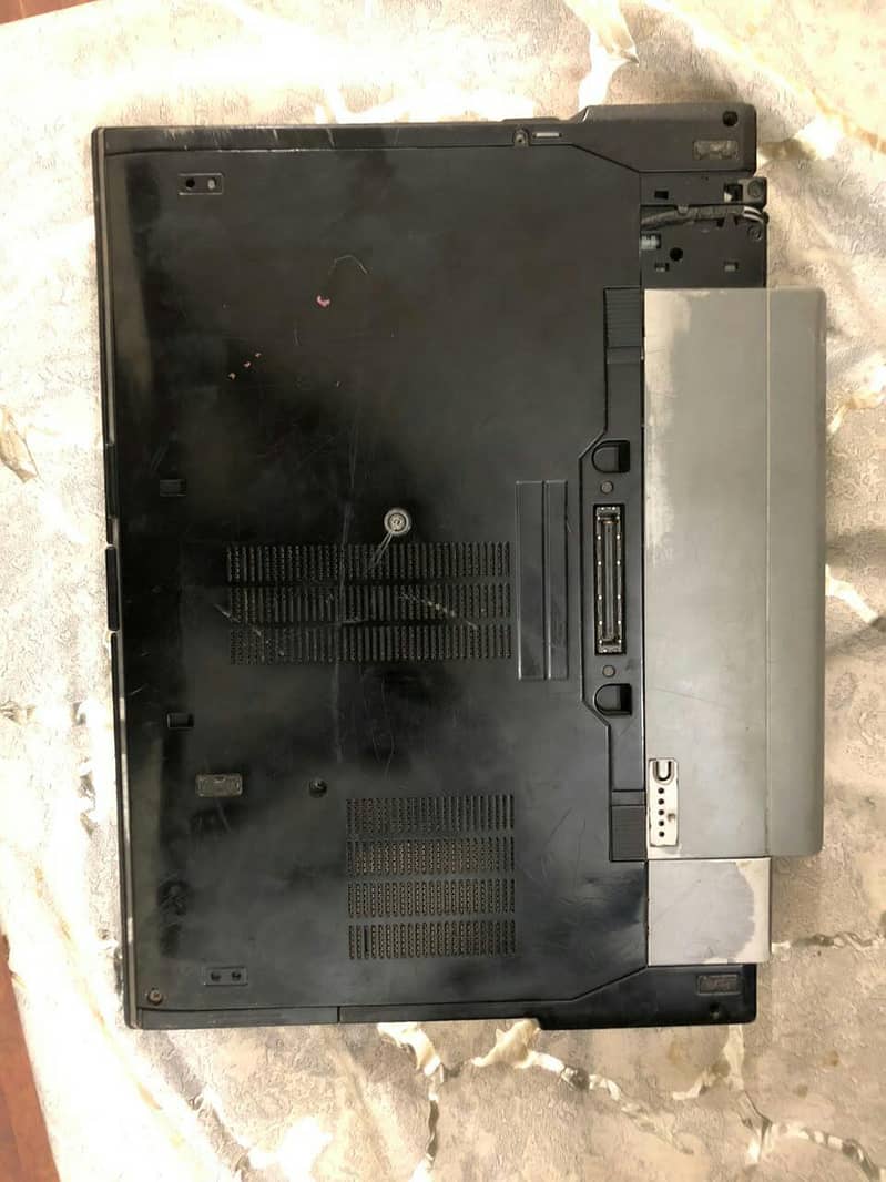 DELL LATITUDE E6410 5