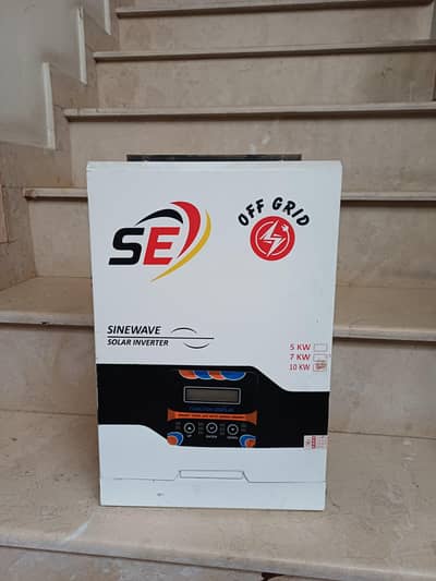 Solar Inverter for sale 10 KW bhot acha chlta hai