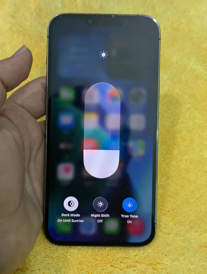 Apple iPhone 13 Pro Max 6