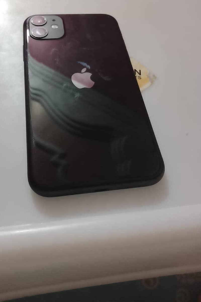 Apple iPhone 11 0