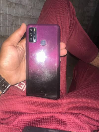 Infinix Hot 9 Play 4-64 gb all ok no box orginal charger available
