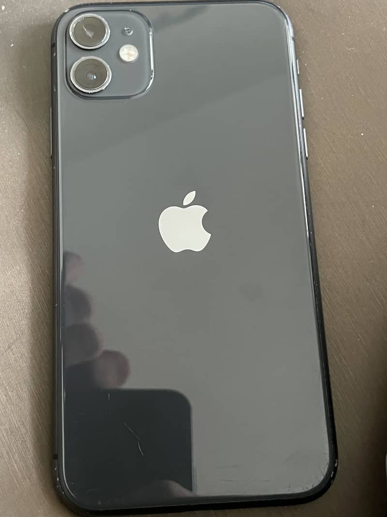 Apple iPhone 11 3