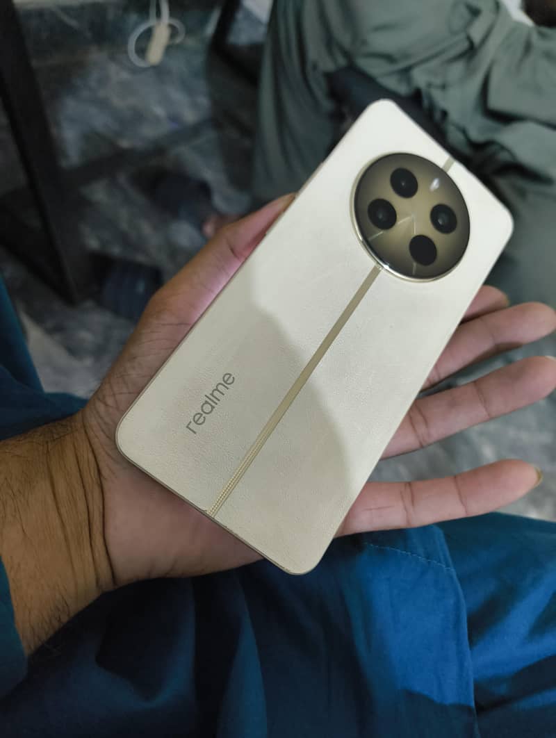 Realme 12 Plus 2