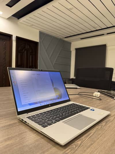 HP ELITE BOOK 840 G8 16/512 GB