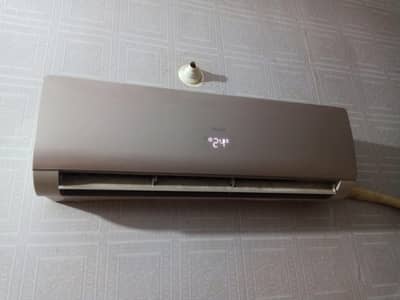 Haier Inverter AC 1.5 Ton For Sale in Cheeper