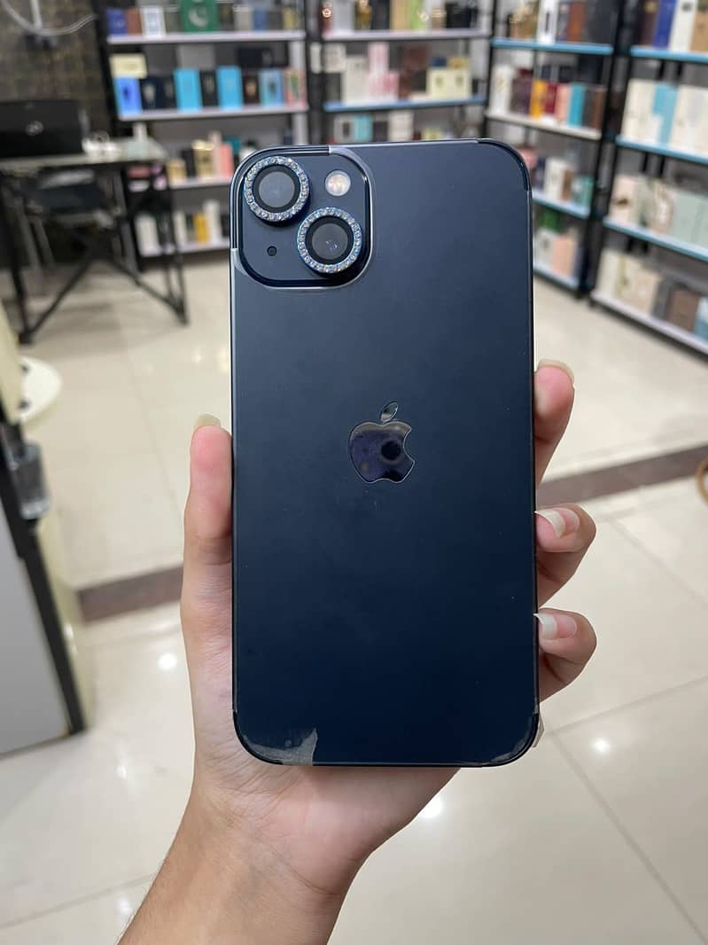 Apple iPhone 13 1