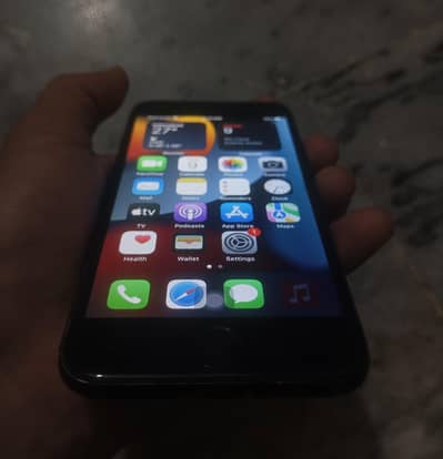 Apple iPhone 7