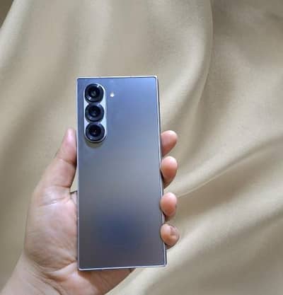 Samsung Mobile Z Fold 6