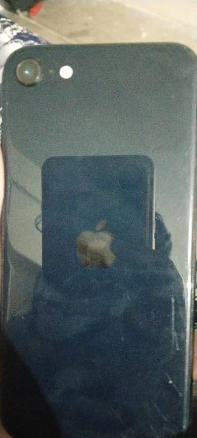 Apple iPhone SE