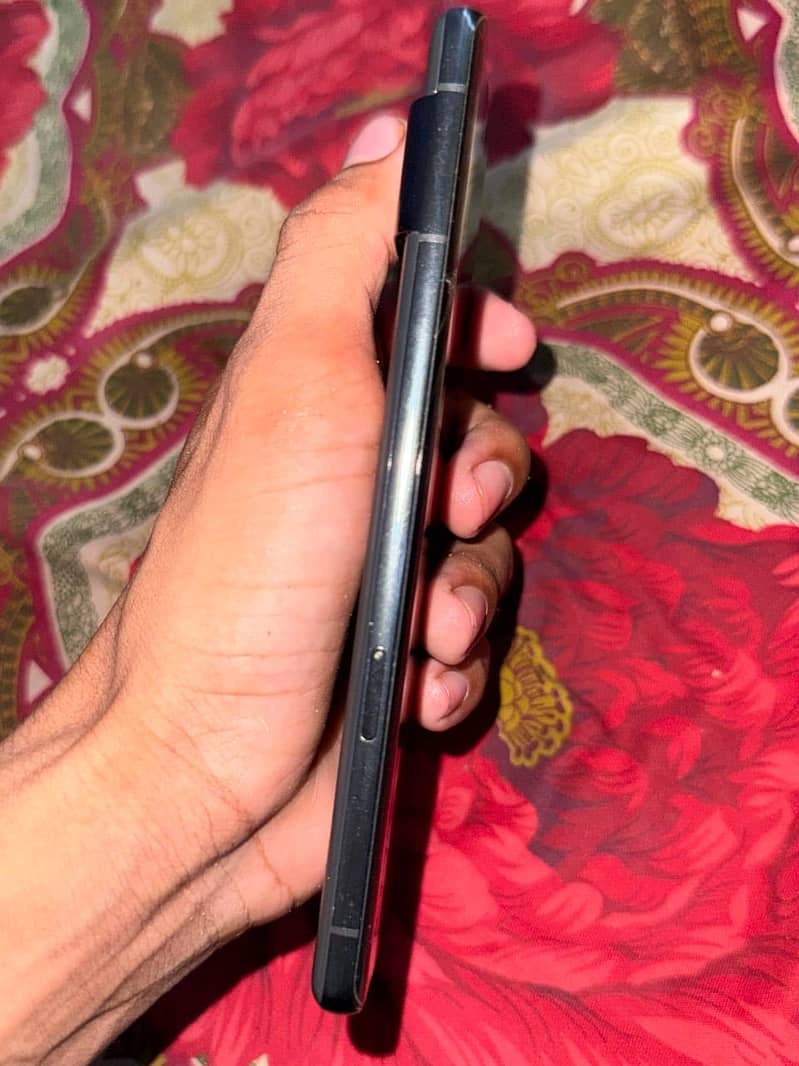 Google Pixel 7 Pro 6