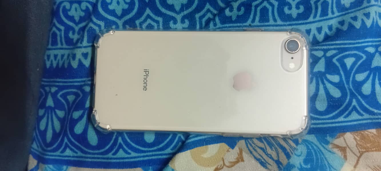 Apple iPhone 8 8