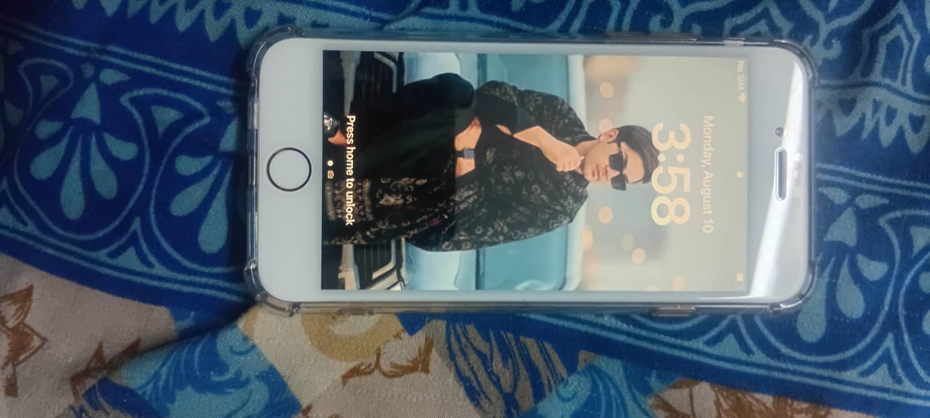 Apple iPhone 8 11