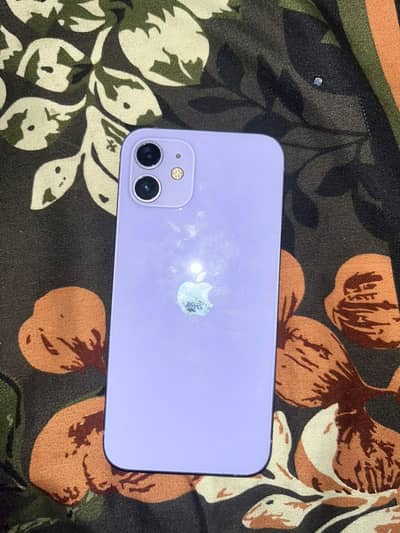 Apple iPhone 12