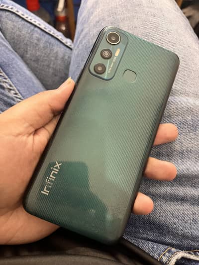 Infinix Hot 11