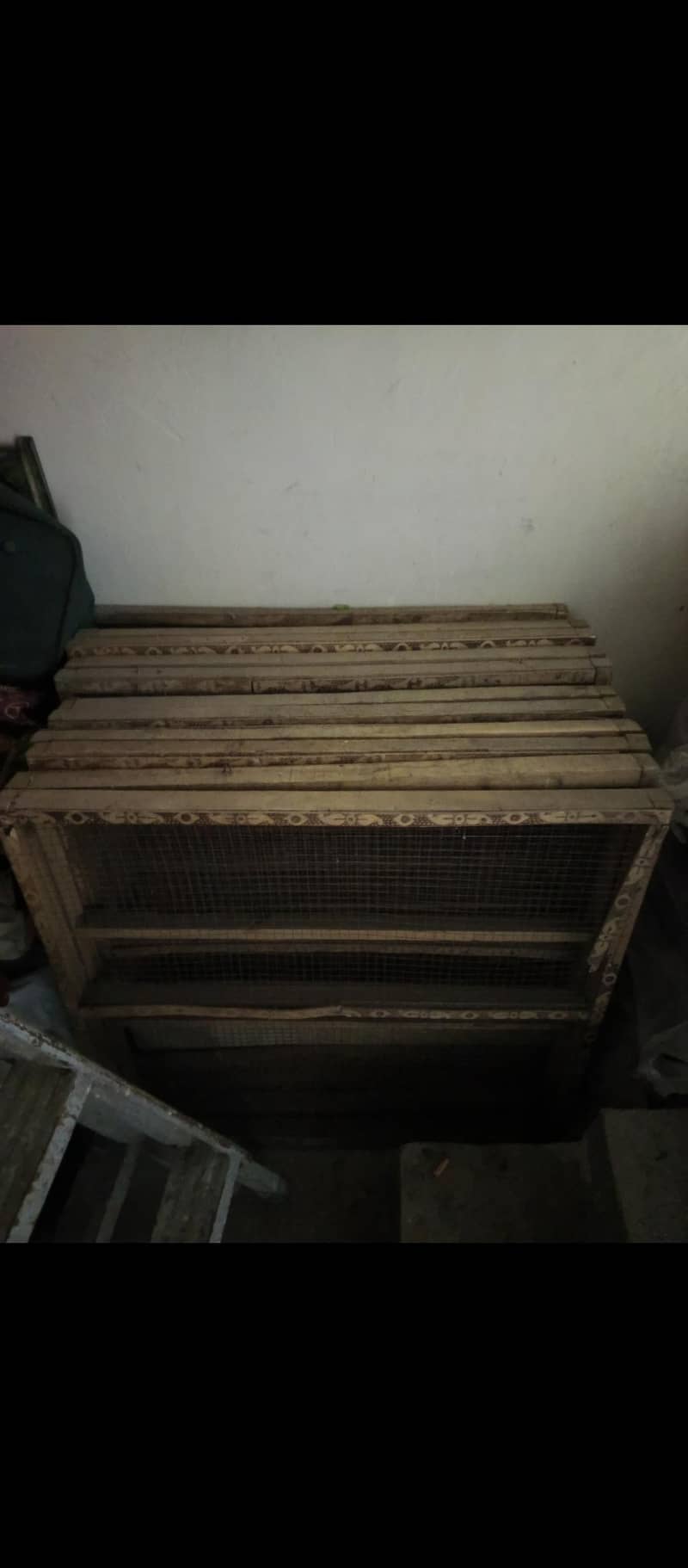 hens cage 0