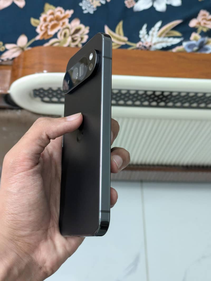 Google Pixel 9 Pro 2