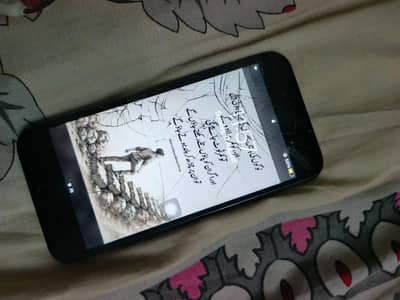 Apple iPhone 7 (128 GB)
