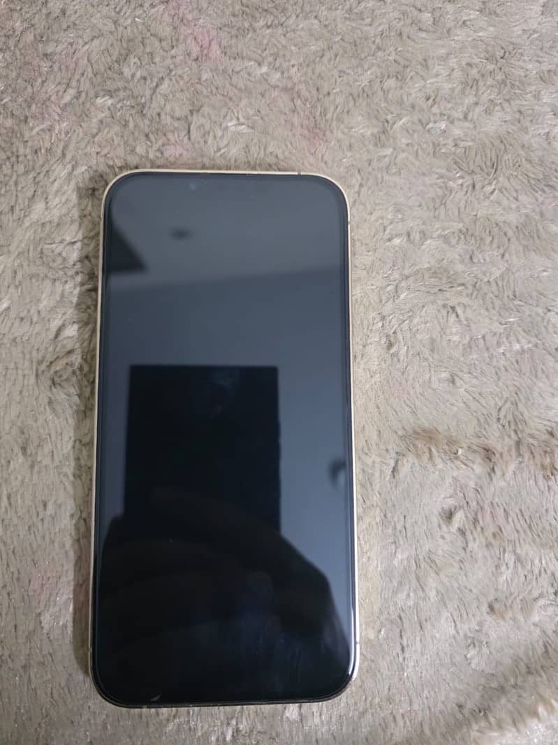 Apple iPhone 13 Pro 8