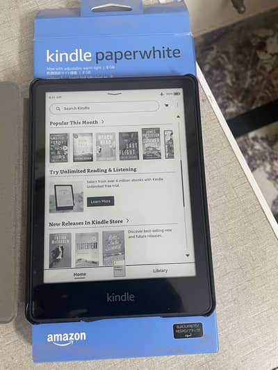 For Sale: Kindle Paperwhite 11th Gen (8GB) – 10/10 Like New with Box