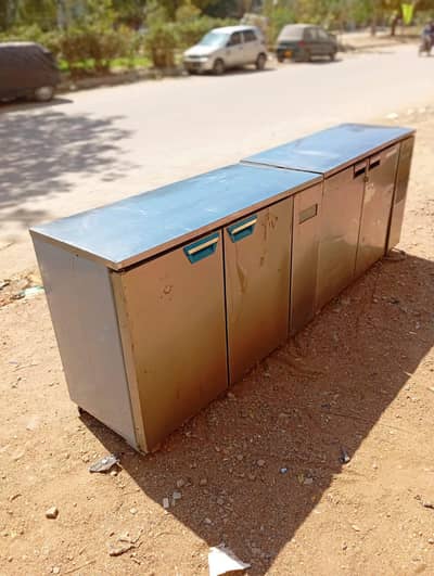 counter chiller