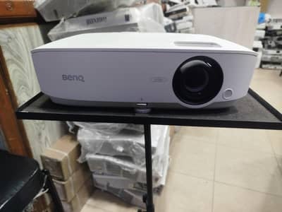 Entertainment + Education = Perfect Projector 
