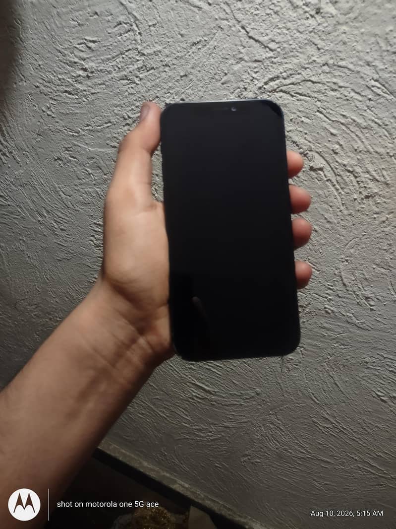 Apple iPhone 12 2