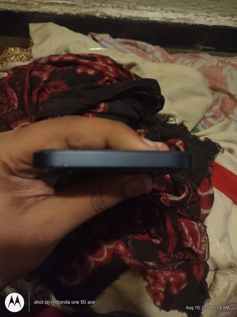 Apple iPhone 12 5