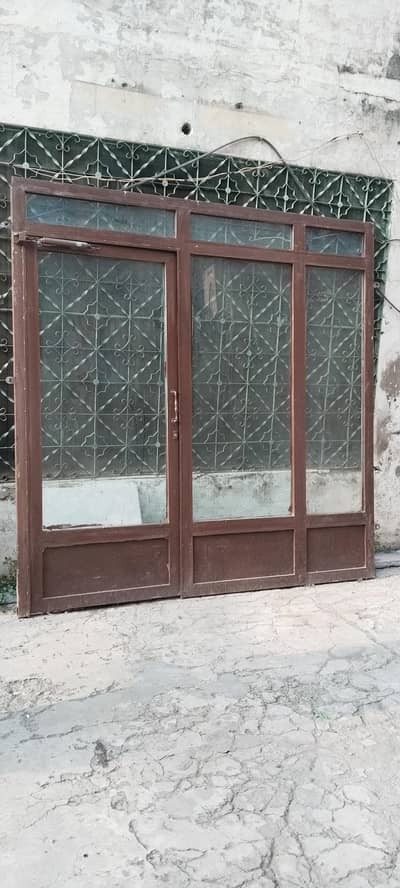 Shop Glass Door Heavy Iron Frame with Hydraulic Closer