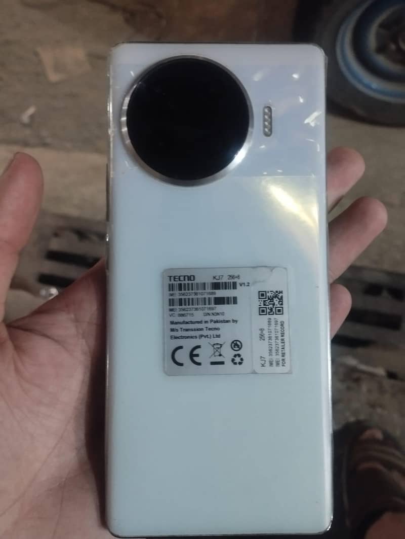Tecno Spark 20 Pro Plus 2