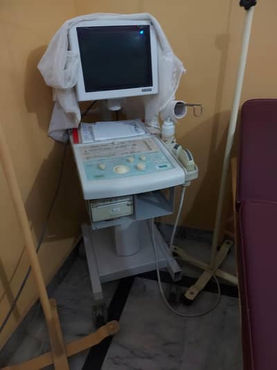 FFsonic ultrasound machine with printer