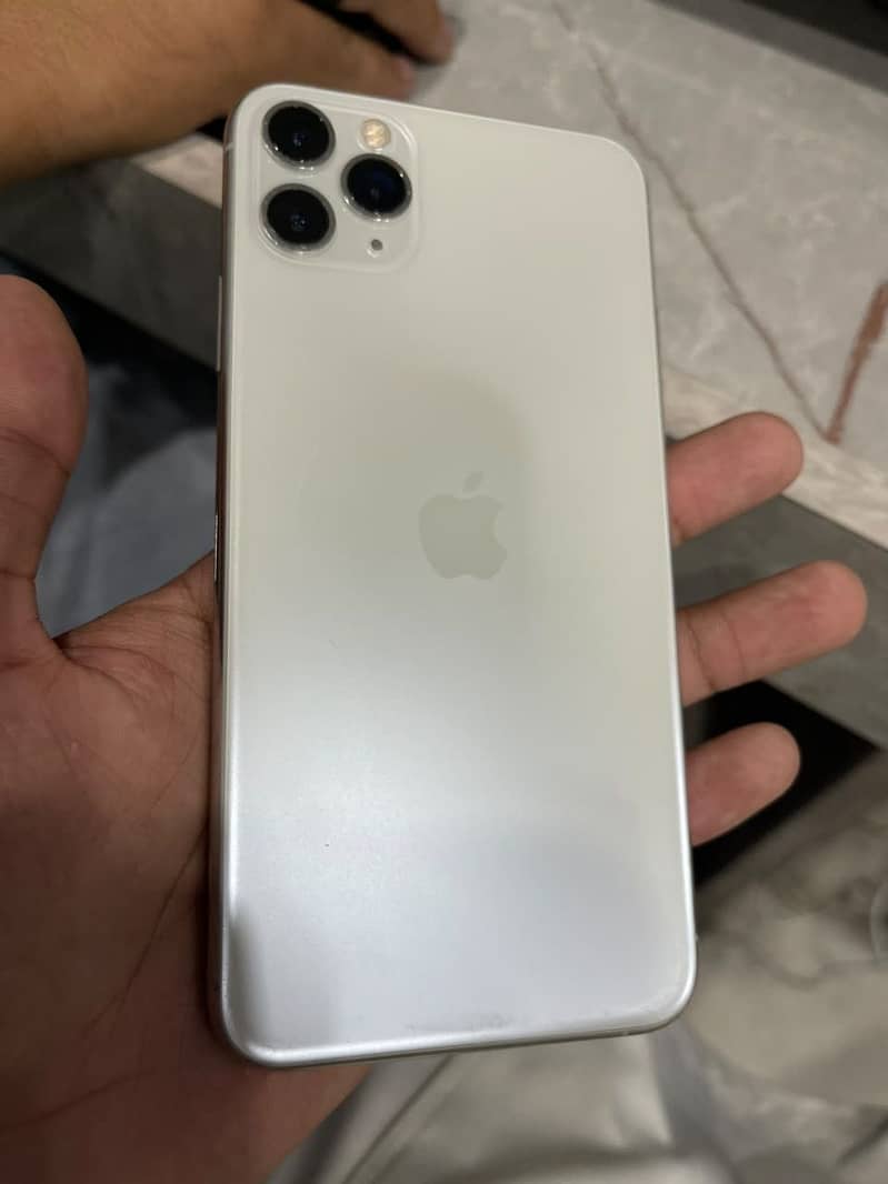 Apple iPhone 11 Pro Max 0